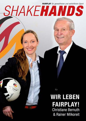 Cover von SHAKEHANDS Magazin 4 mit Rainer Milkoreit und Christiane Bernuth, Schlagzeile 'Wir leben Fairplay!'